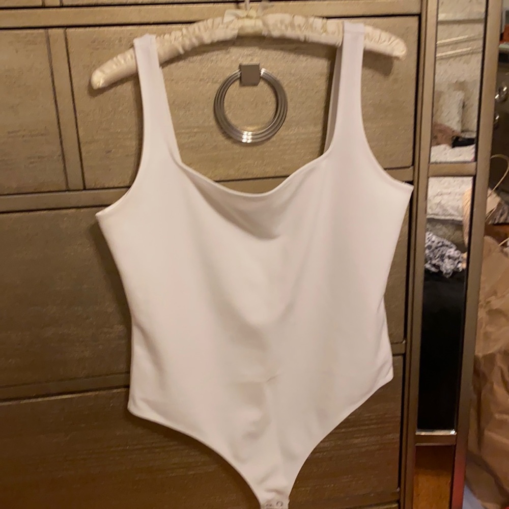 Express body suit